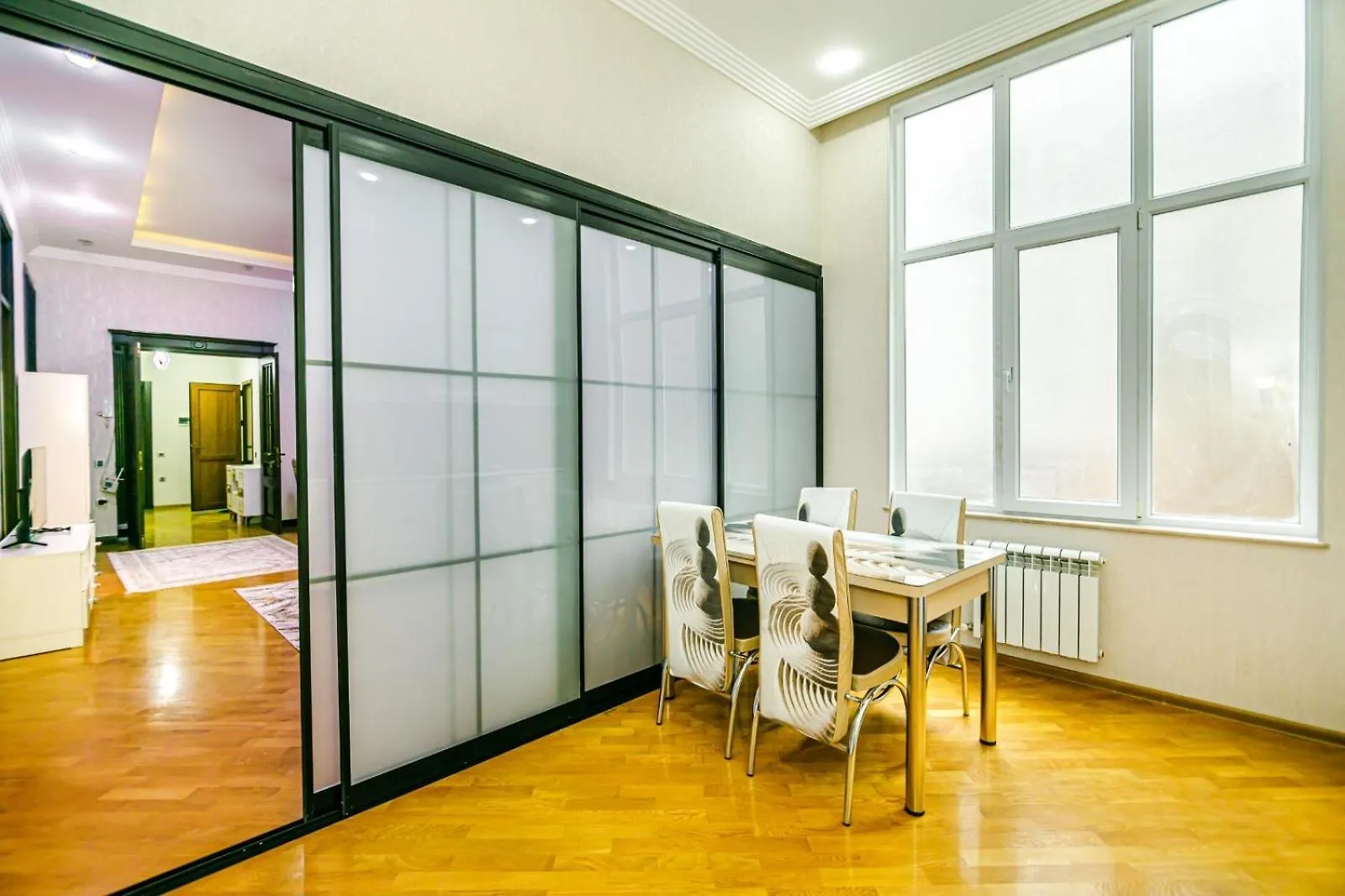 Apartment No 27 Baku