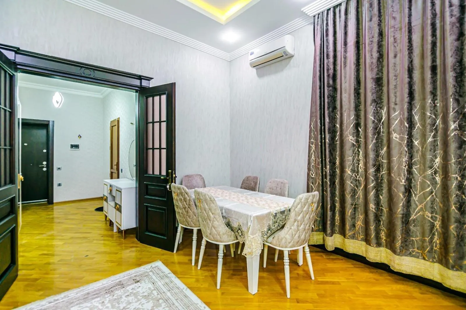 Apartment No 27 Baku
